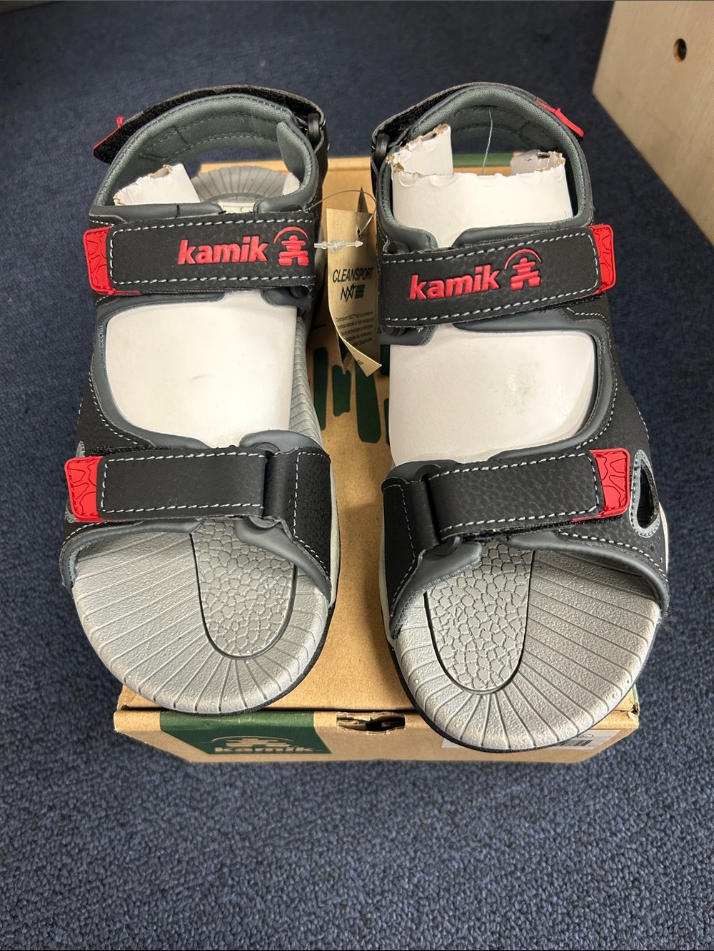 Kamik Kids Gray and Red Hook-and-Loop Sport Sandals